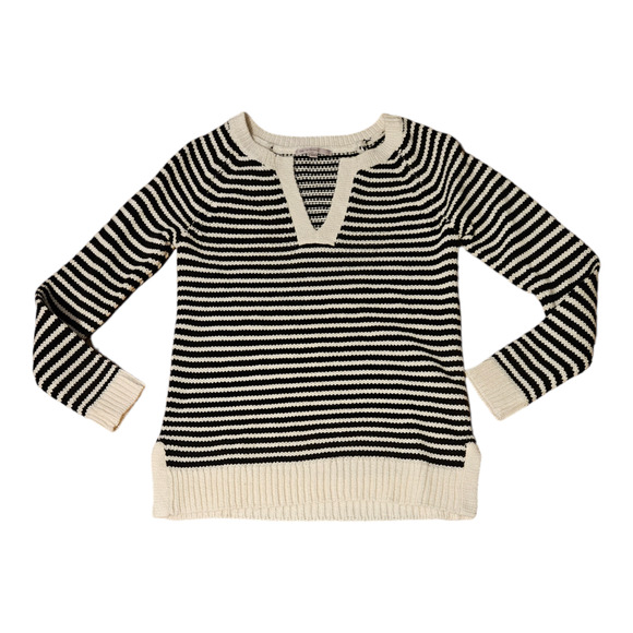 Gap XS Black and White Striped Knit Long Sleeve Pullover Sweater - Picture 1 of 8